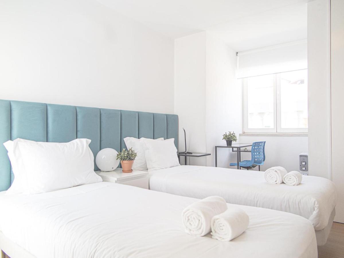 Baixa Chiado 2 Bedroom Duplex Apt With Ac Elevator リスボン エクステリア 写真